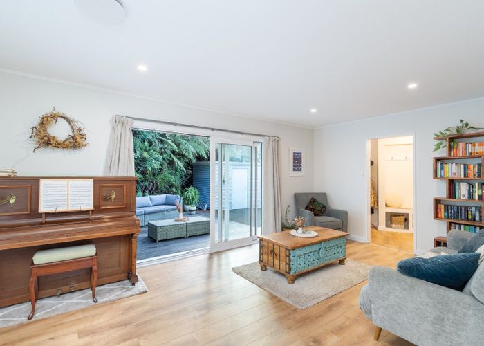  at 9 Harold Grove, Stokes Valley, Lower Hutt, Wellington