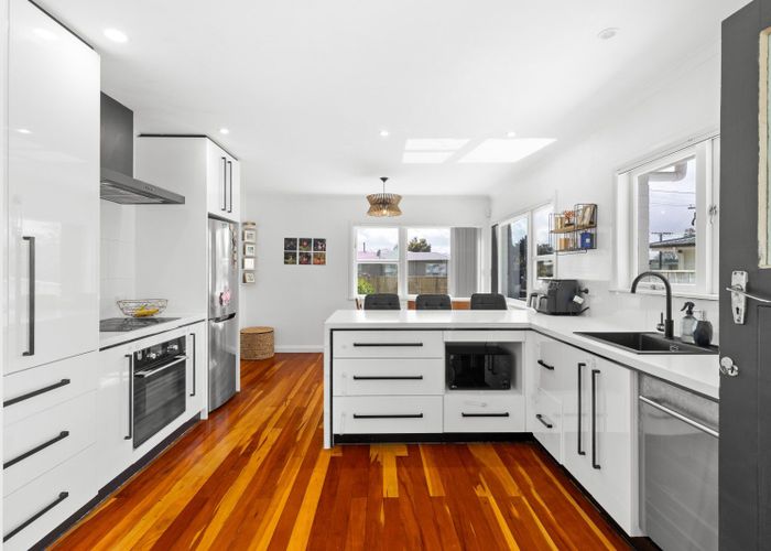  at 10 Hurley Place, Awapuni, Palmerston North, Manawatu / Whanganui
