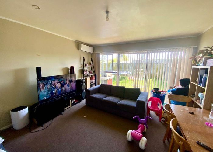  at 3/44 Muir Avenue, Mangere Bridge, Manukau City, Auckland