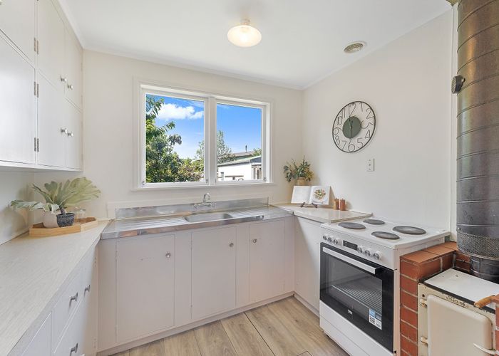  at 42 Bathurst Street, Allenton, Ashburton, Canterbury