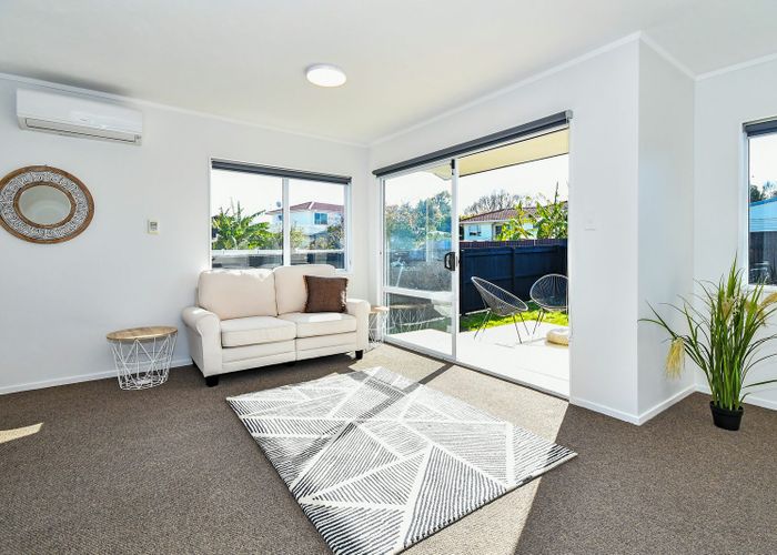  at 1/5 Navigator Place, Papatoetoe, Auckland