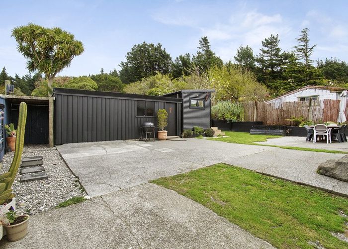  at 21 Mcgowan Road, Wainuiomata, Lower Hutt, Wellington