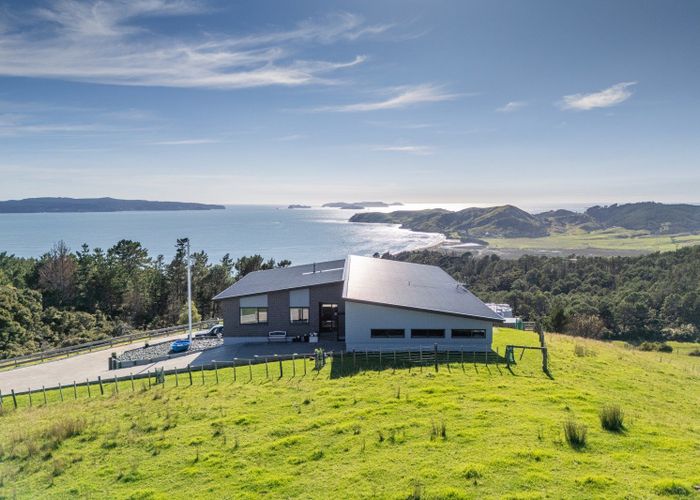  at 212 Black Jack Road, Kuaotunu Beach, Thames-Coromandel, Waikato