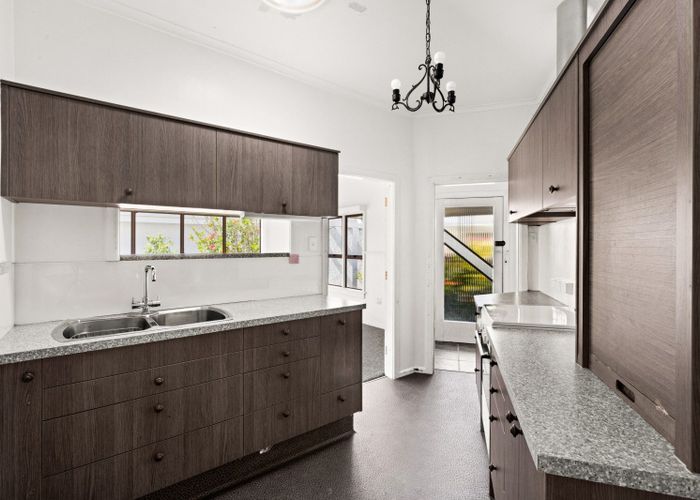  at 6/21 Douglas McLean Avenue, Marewa, Napier