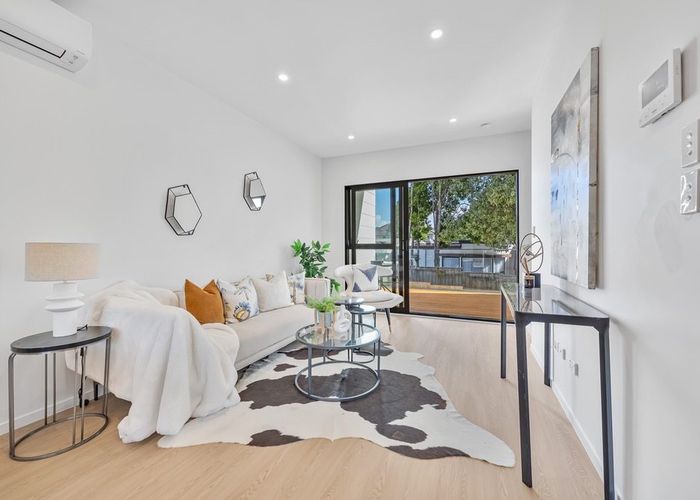  at Lot 2/252 Pakuranga Road, Pakuranga Heights, Manukau City, Auckland