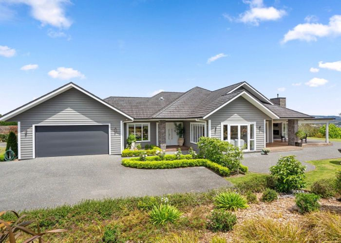  at 14 Summerfield Way, Parahaki, Whangarei