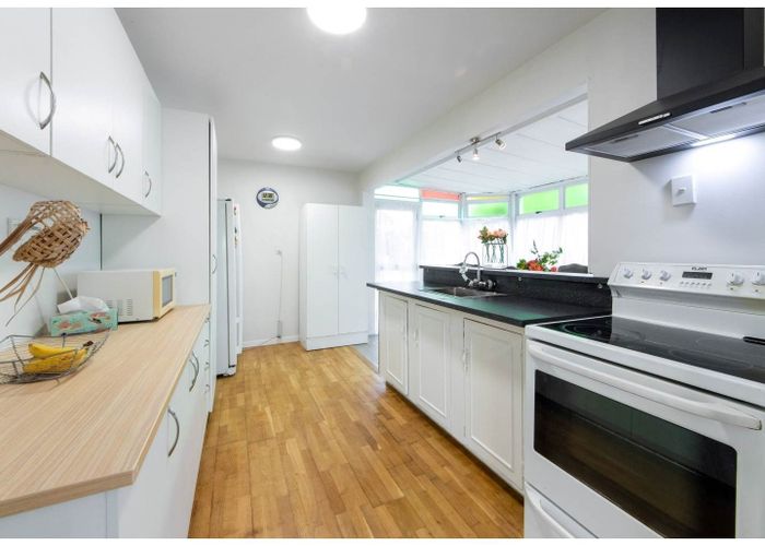  at 1/41 Don Buck Road, Massey, Auckland