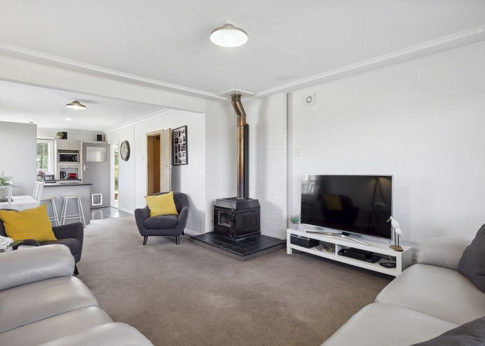  at 98 Main Road, Fairfield, Dunedin