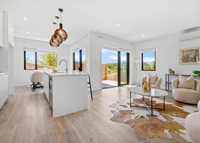  at 14A Notre Dame Way, Albany, Auckland