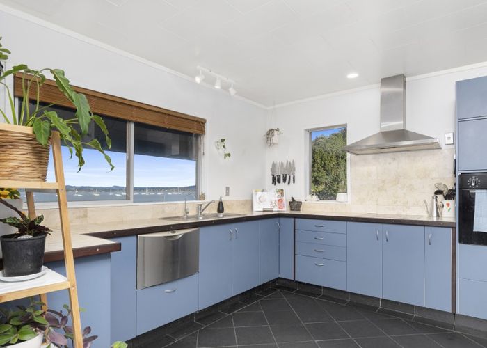  at 54 The Esplanade, Omokoroa