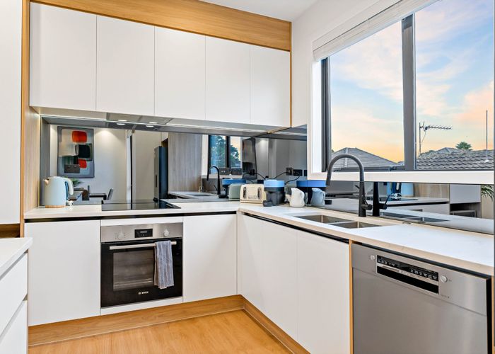  at 6/51 Mount Smart Road, Onehunga, Auckland City, Auckland