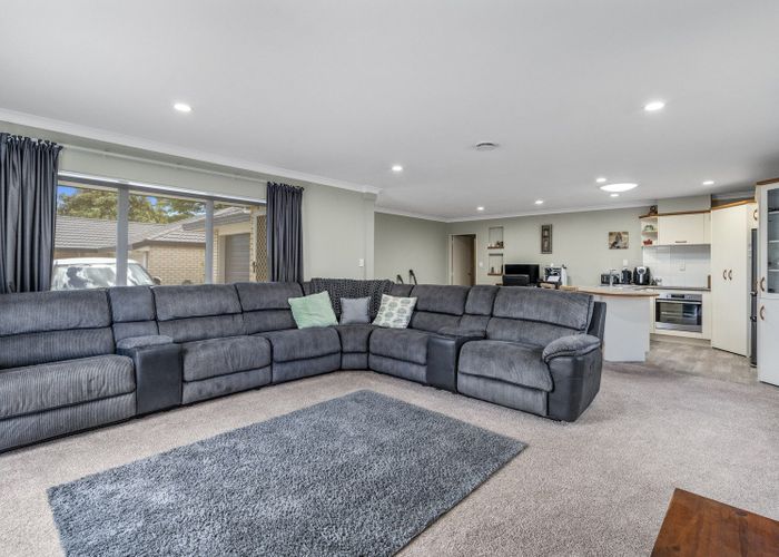  at 7 Stableford Drive, Pyes Pa, Tauranga