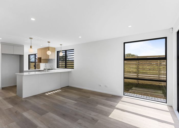  at 33 Karikari Crescent, Takanini, Papakura, Auckland