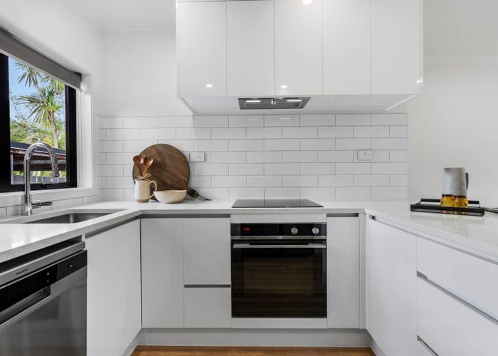  at 7/66 Waiatarua Road, Remuera, Auckland