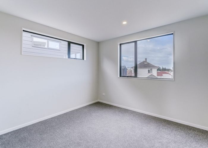  at 16E Roseman Avenue, Mount Roskill, Auckland City, Auckland