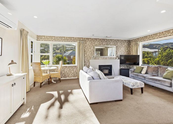  at 9 Huntleigh Park Way, Ngaio, Wellington