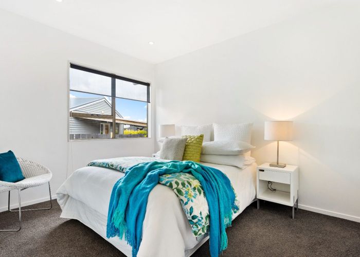  at 1/9 Rewarewa Road, Te Atatu Peninsula, Waitakere City, Auckland