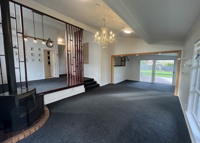  at 14 Ridgeway Place, Glenview, Hamilton