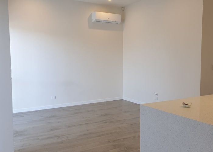  at 113 Kerepi Street, Westgate, Waitakere City, Auckland