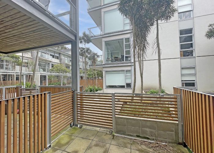  at E102A/28 Torrens Terrace, Te Aro, Wellington, Wellington