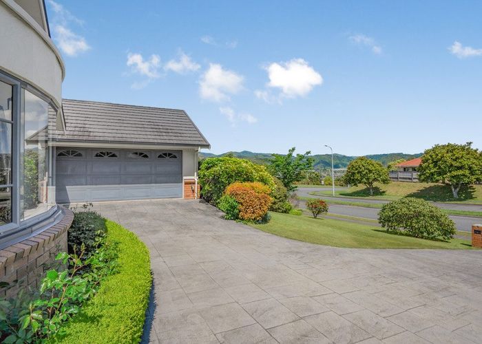  at 6 Kirton Drive, Riverstone Terraces, Upper Hutt, Wellington
