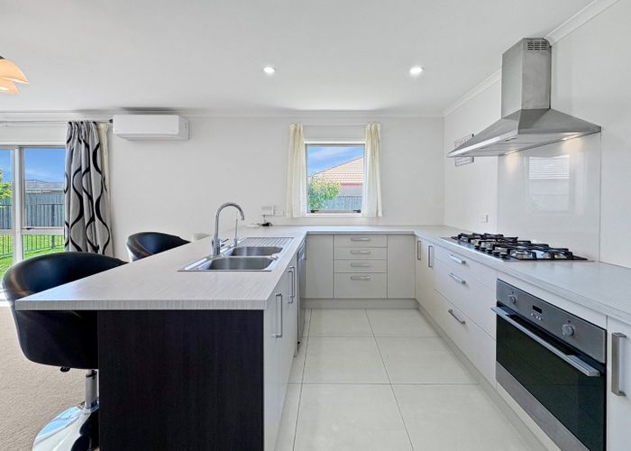  at 8 Buckingham Place, Springvale, Whanganui, Manawatu / Whanganui