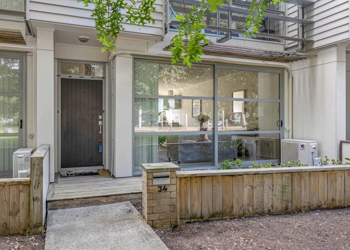  at 34 Kauri Drive, Takanini, Auckland