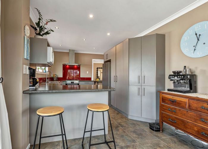  at 18 Hartland Place, Welbourn, New Plymouth, Taranaki