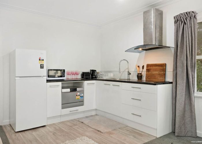  at 1/8A Bracken Ave, Takapuna, North Shore City, Auckland