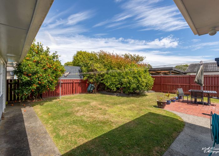  at 33 Garden Road, Avalon, Lower Hutt