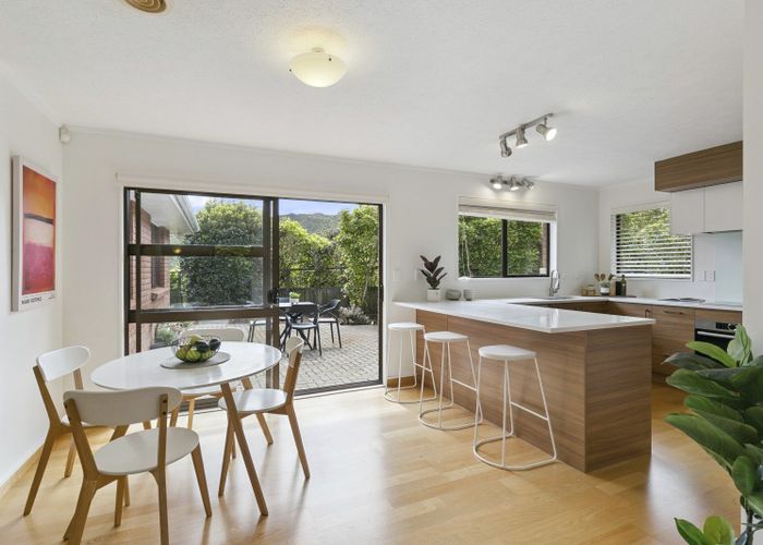  at 39 Satara Crescent, Khandallah, Wellington, Wellington