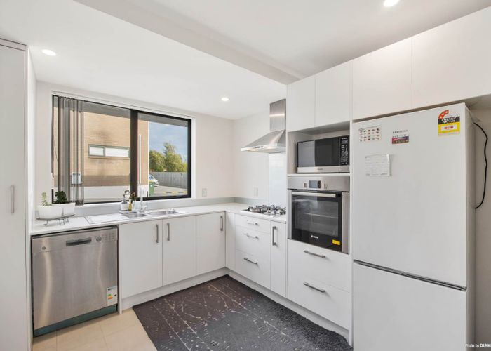  at 11/15 Wyllie Road, Papatoetoe, Auckland