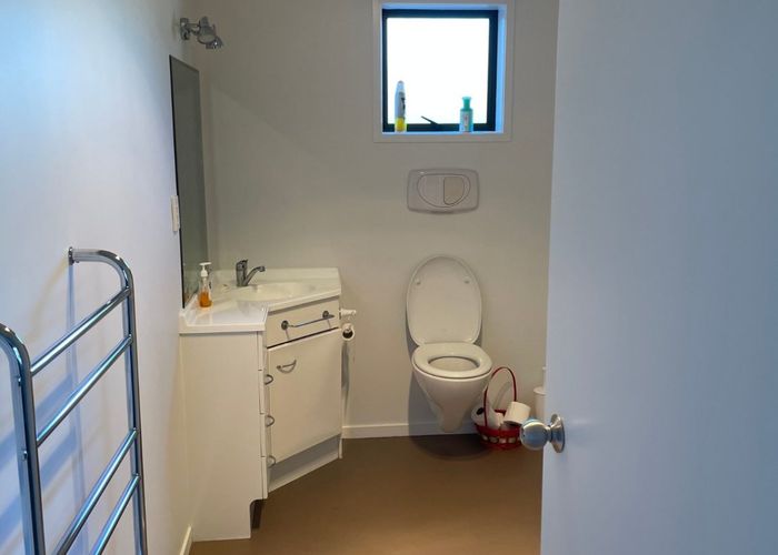  at 5 Mongorry Place, Mount Roskill, Auckland