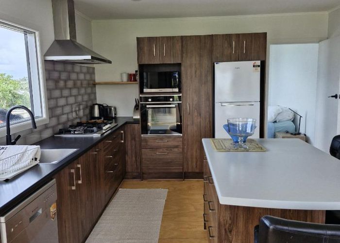  at 11B Catherine Crescent, Moturoa, New Plymouth, Taranaki