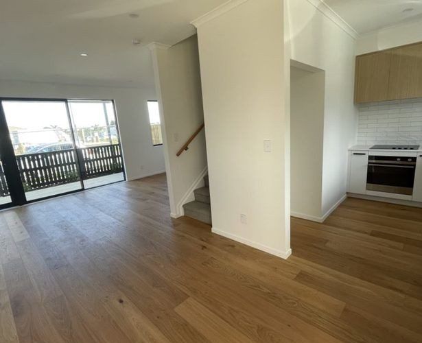  at 18 Waipuhinui Way, Wiri, Manukau City, Auckland
