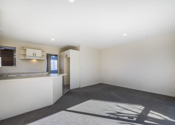  at 17D Division Street, Riccarton, Christchurch City, Canterbury