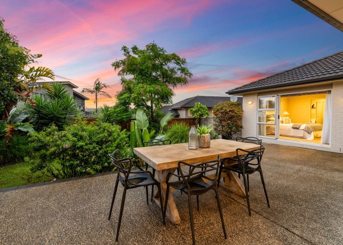  at 9 Kenley Heights, Flat Bush, Auckland