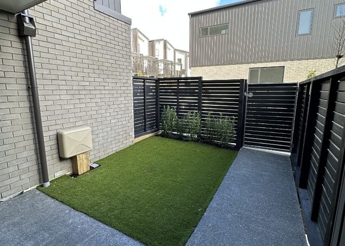  at 22/28 Westgate Drive, Westgate, Waitakere City, Auckland