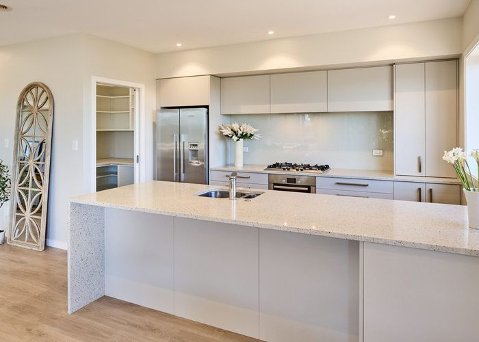  at 107 Endeavour Drive, Whitby, Porirua, Wellington
