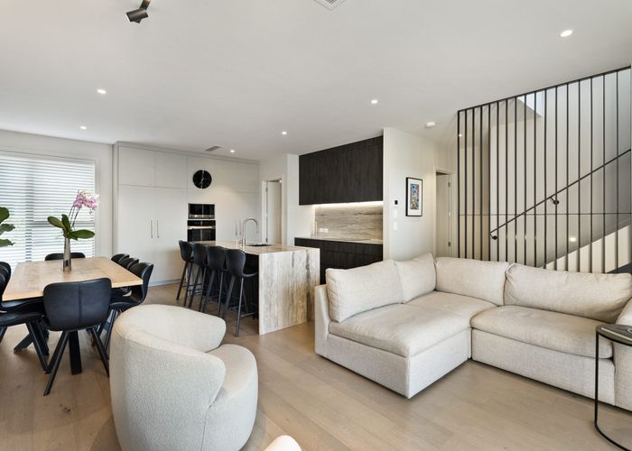  at 2B Kotare Avenue, Westmere, Auckland