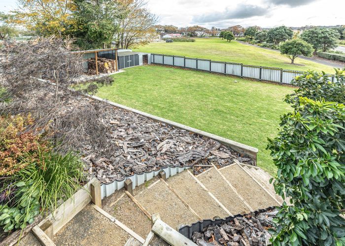  at 37 Mason Terrace, Gonville, Whanganui