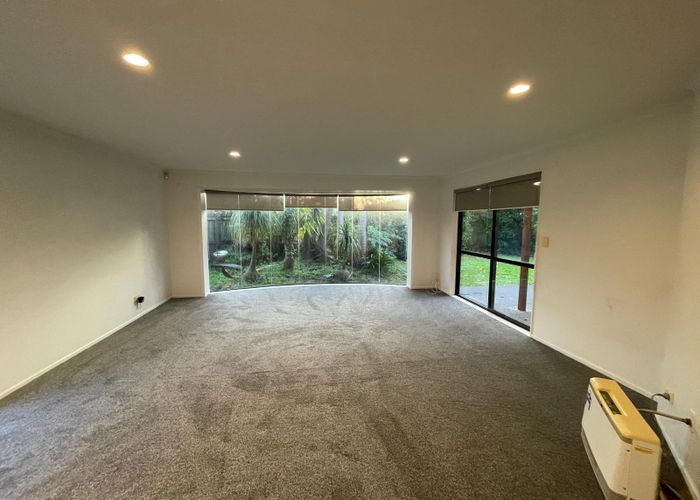  at 17 Erne Crescent, East Tamaki, Manukau City, Auckland