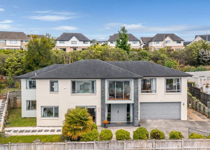  at 21 Golden Morning Drive, Albany Heights, Auckland