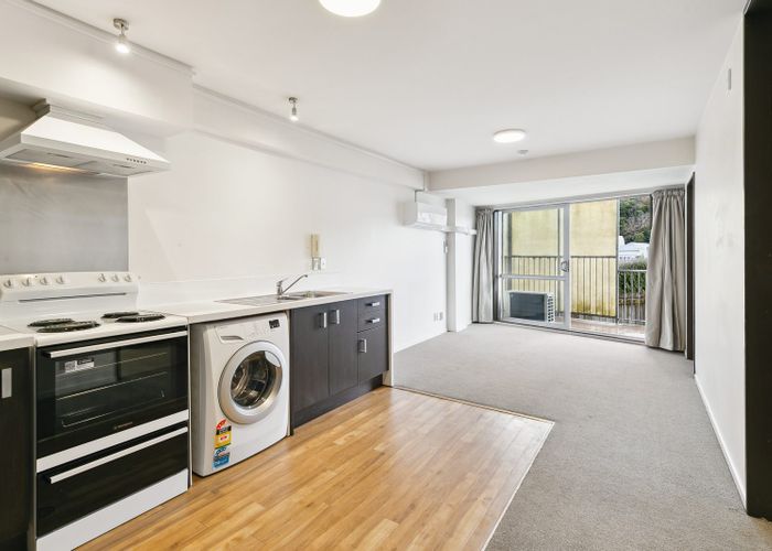  at 8H Finlay Terrace, Mount Cook, Wellington, Wellington