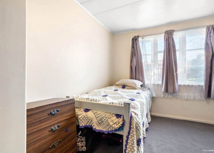  at 26 Evandale Street, Glen Innes, Auckland City, Auckland