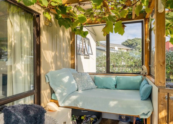  at 15 Colenso Place, Otaki Beach, Otaki