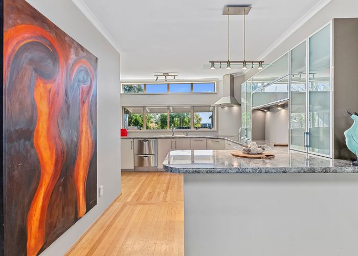  at 212 Hillcrest Road, Hillcrest, Hamilton