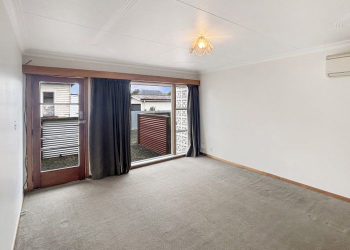  at 2/15 Clifton Street, Windsor, Invercargill, Southland