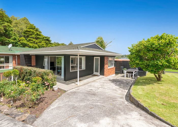  at 1/11 Northwick Place, Hillcrest, North Shore City, Auckland