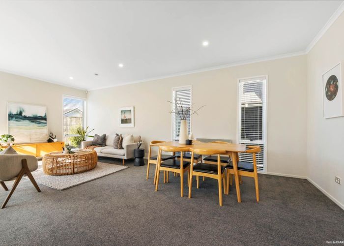  at 4 Poaka Road, Hobsonville, Waitakere City, Auckland